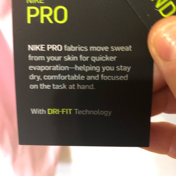 Nike Tank - Picture 3 of 3